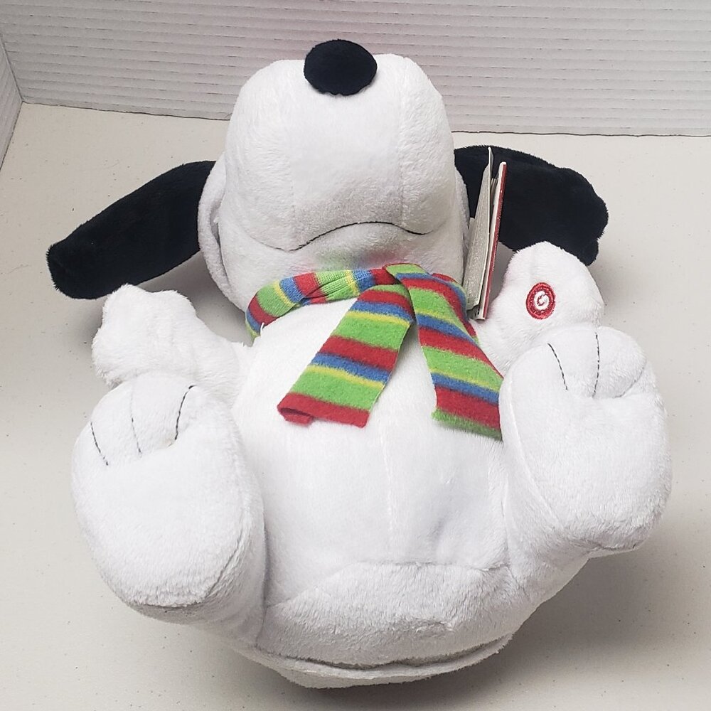 Snoopy Santa Musical Plush - Picture 6 of 7